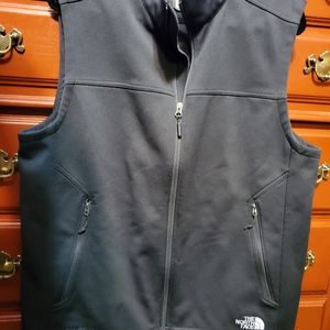 North face black vest